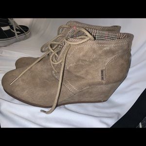 light brown heel booties